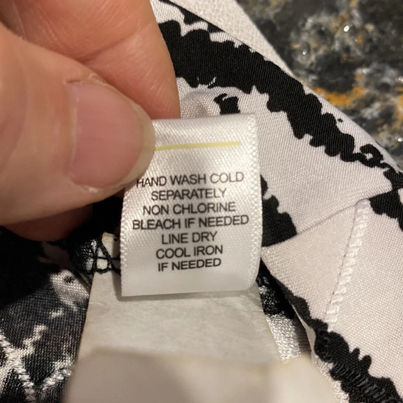 G womens Cato casual short sleeve stretch plus size top 3X - Picture 6 of 6